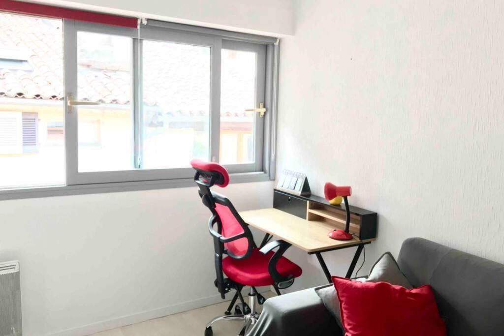 Ferienwohnung Loft Sous Les Toits Lumineux - Capitole-Daurade-Esquirol - Wifi Toulouse Exterior foto